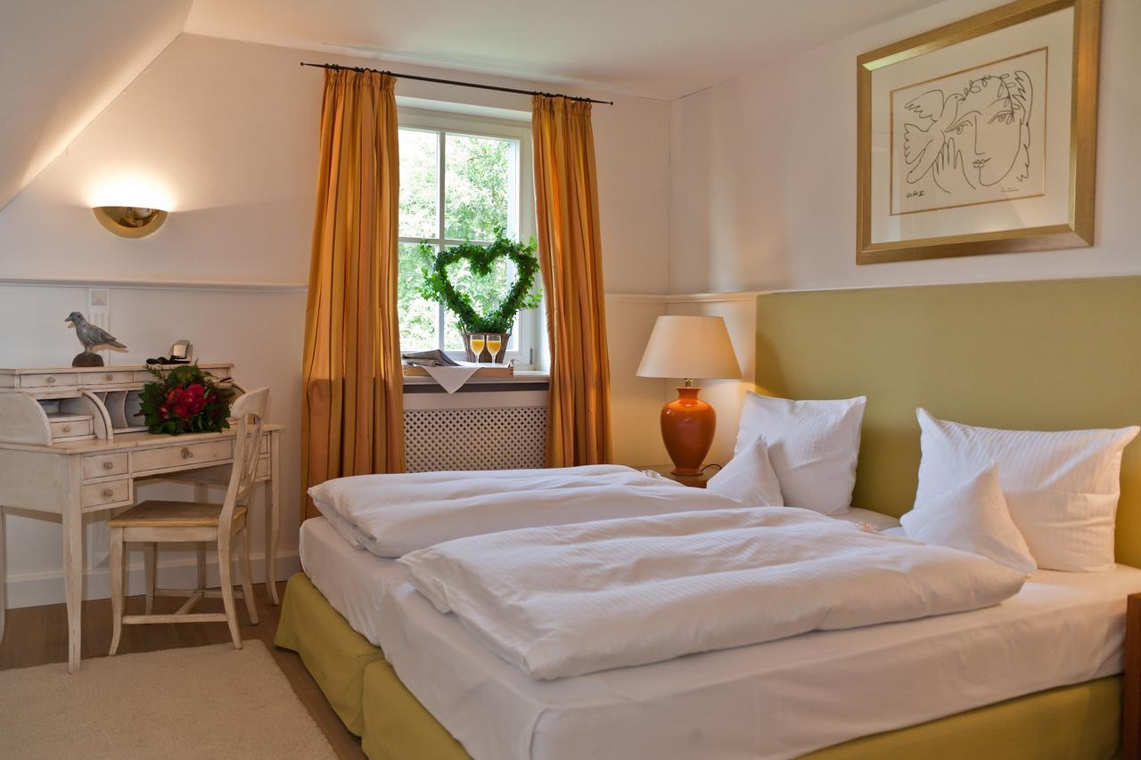 Landhaus Toepferhof Bei Travemuende ราเทอเคา ภายนอก รูปภาพ